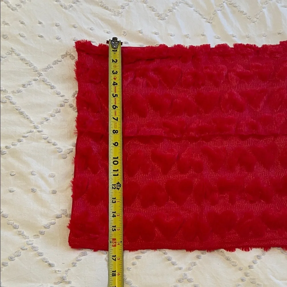 Luxurious Red heart Textured Throw Pillow covers set of two new